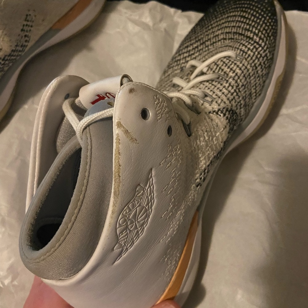 Jordan 31’s Basketball Shoes - Picture 4 of 7
